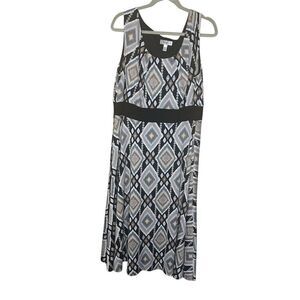 Dress Barn Women's Plus Size 16 Geometric Print mid Length Dress
